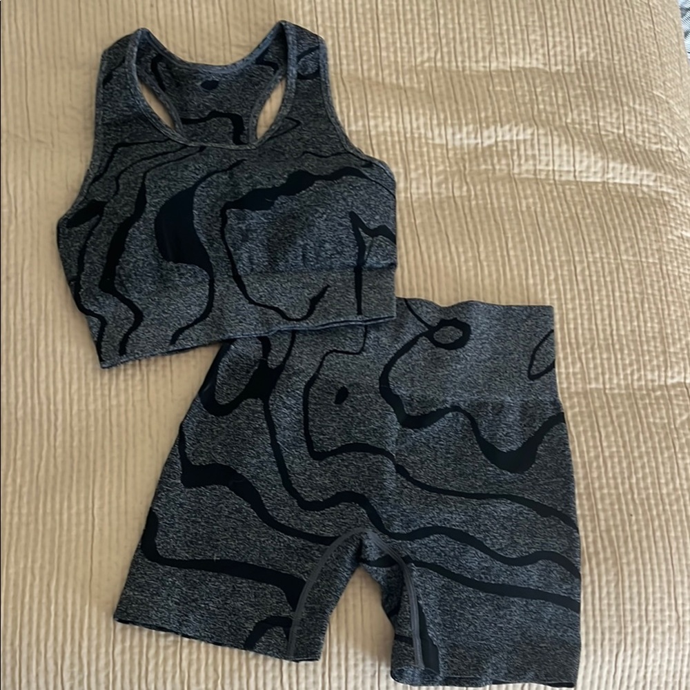 Gray and Black Patterned Workout Set
